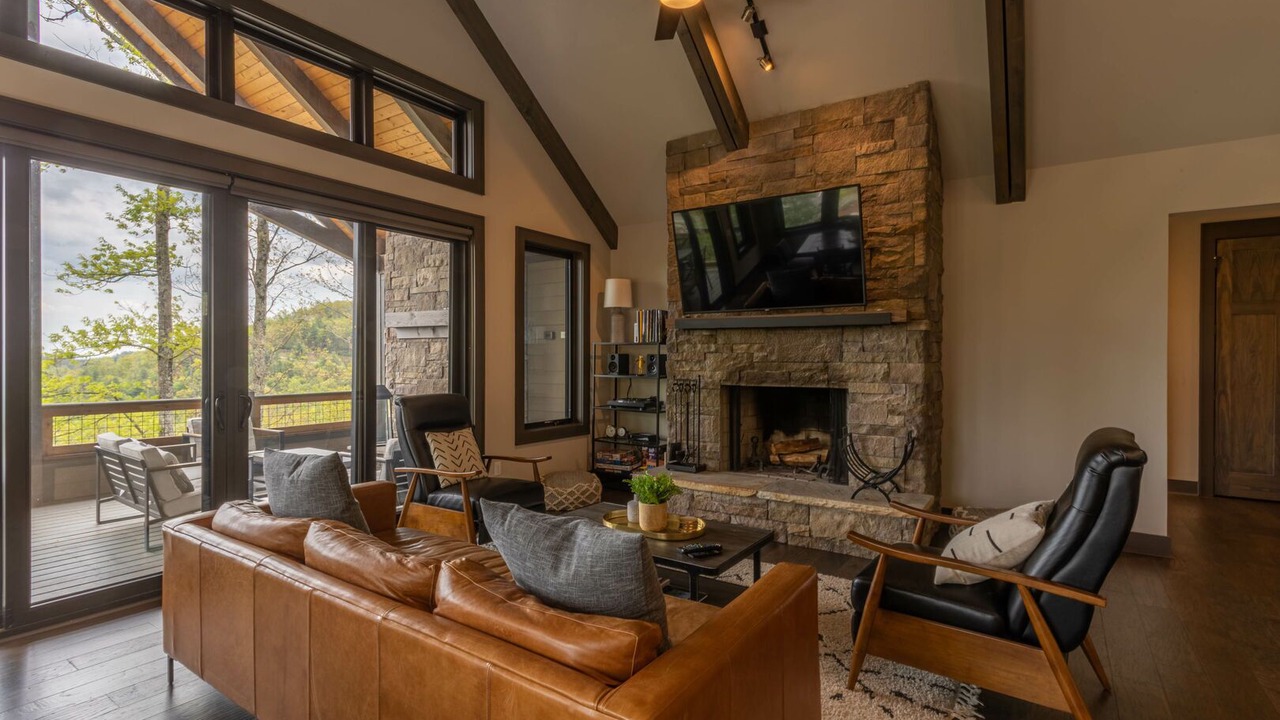 Photo of Livingroom in Deep Gap