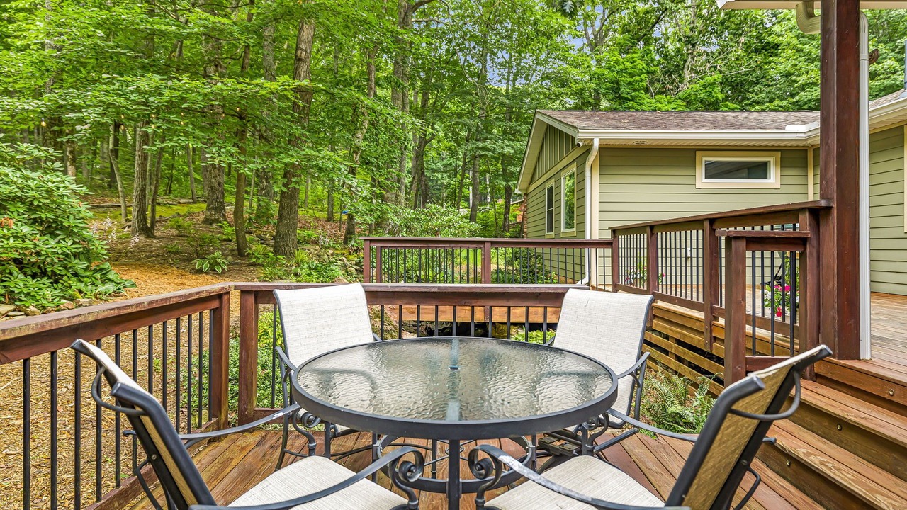 Photo of Outdoor in Royal Pines