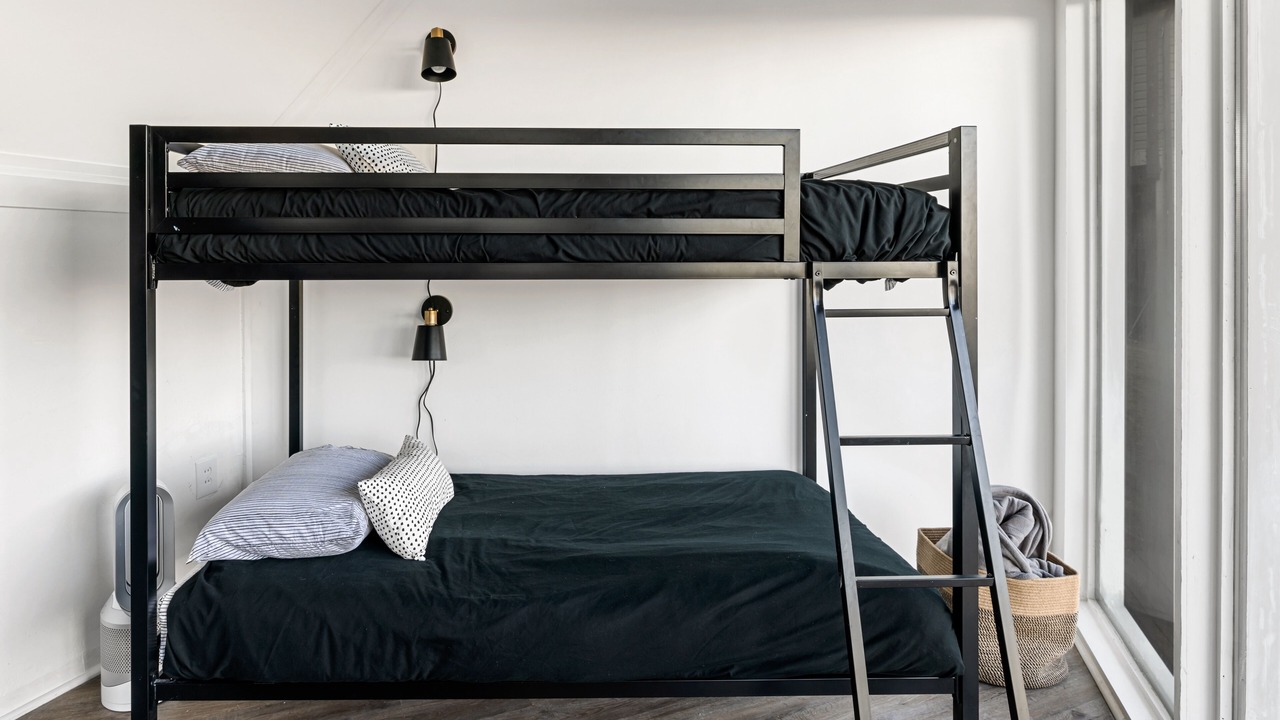 Photo of Bedroom in Seven Devils