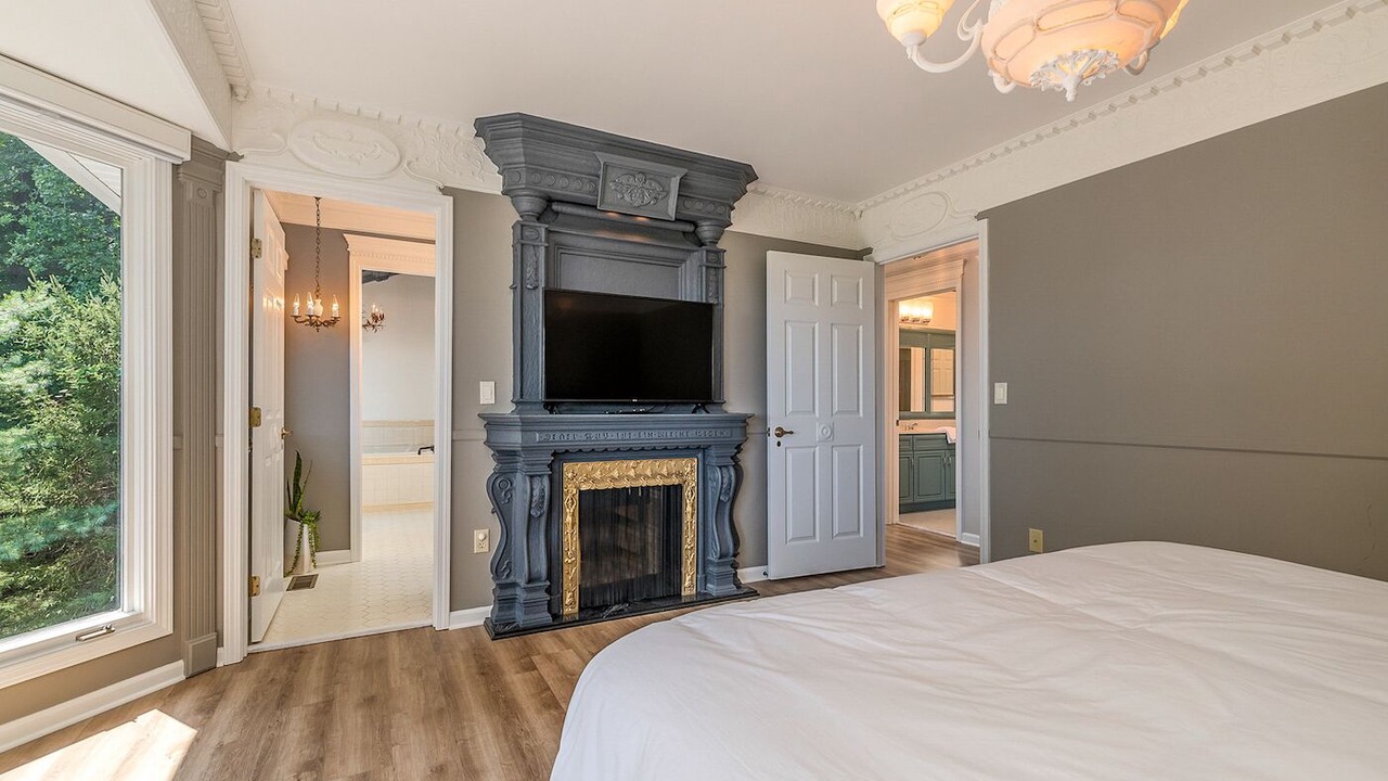 Photo of Livingroom in Laurel Park