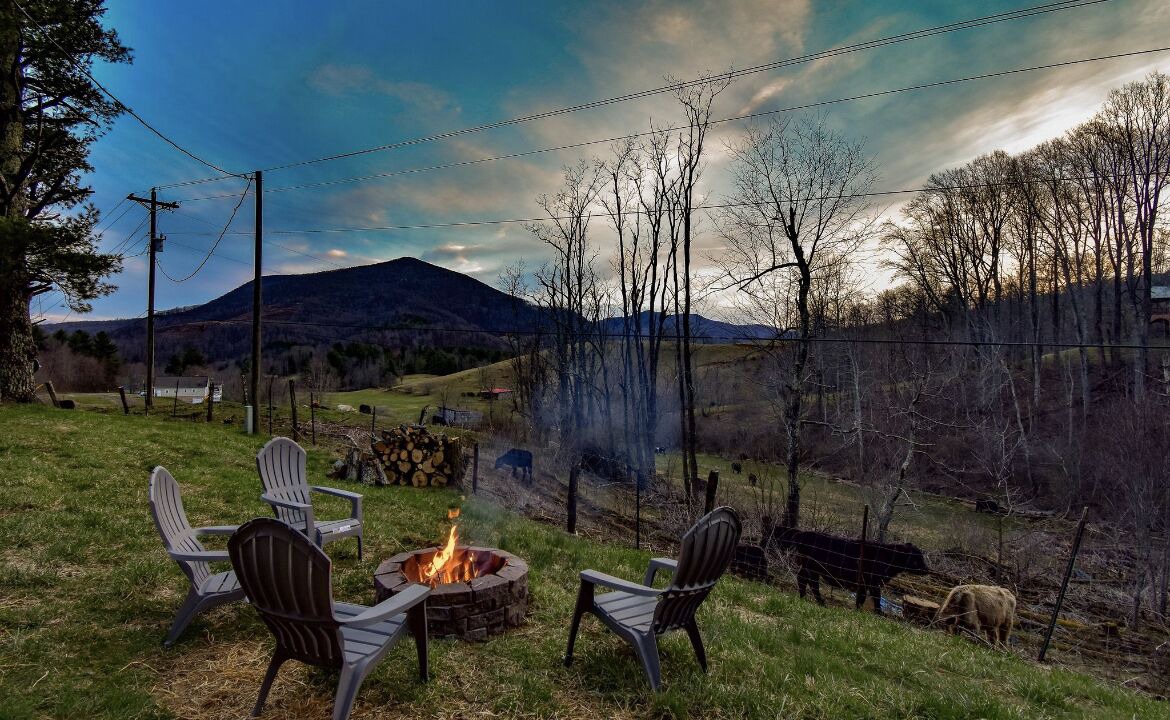 Photo of Outdoor in West Jefferson