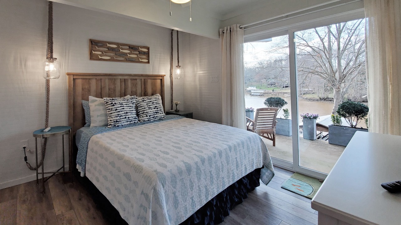 Photo of Bedroom in Sherrills Ford