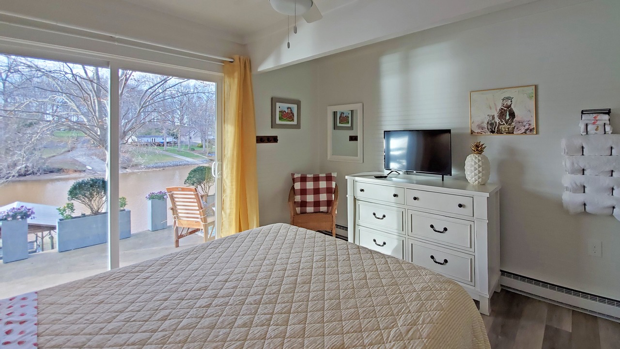 Photo of Bedroom in Sherrills Ford