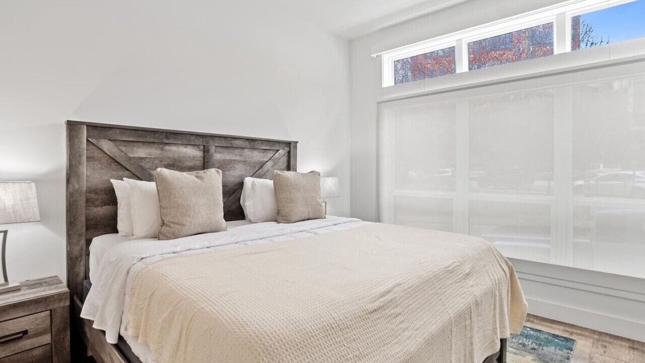Photo of Bedroom in East End - Valley Street