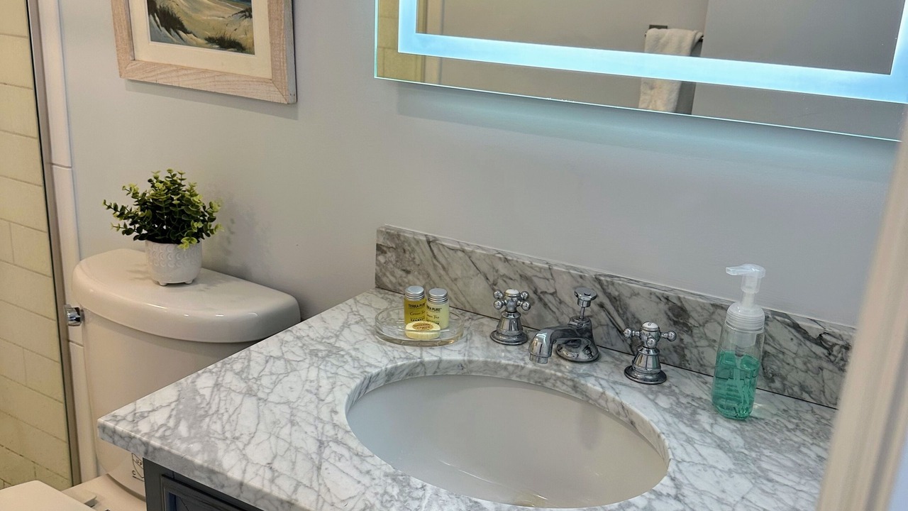 Photo of Bathroom in Wrightsville Beach