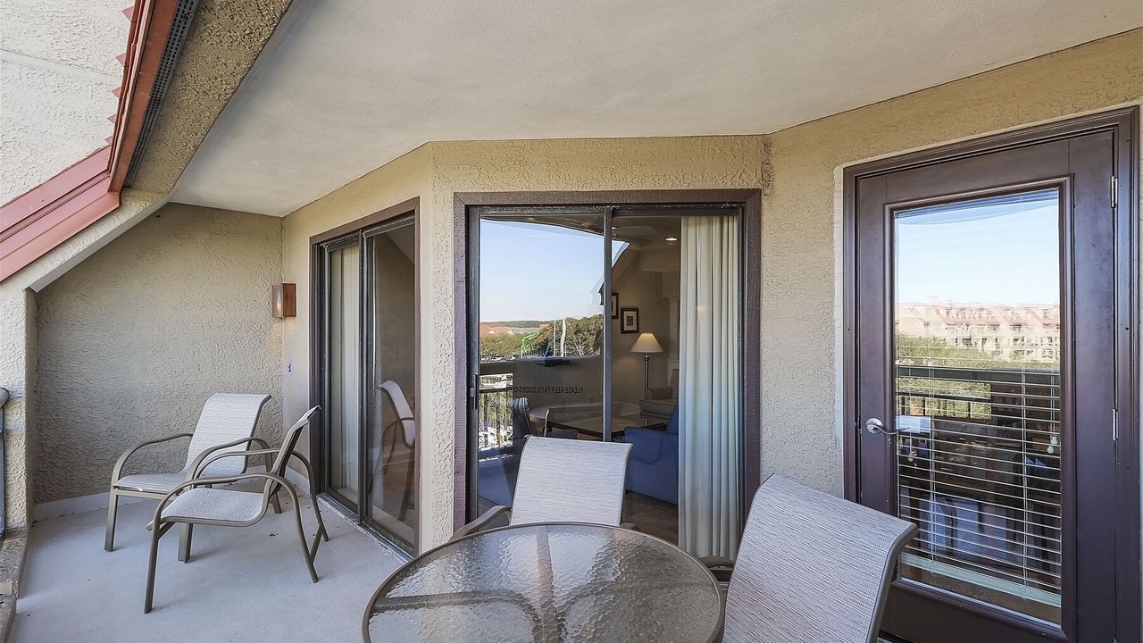 Photo of Patio Balcony in Shelter Cove
