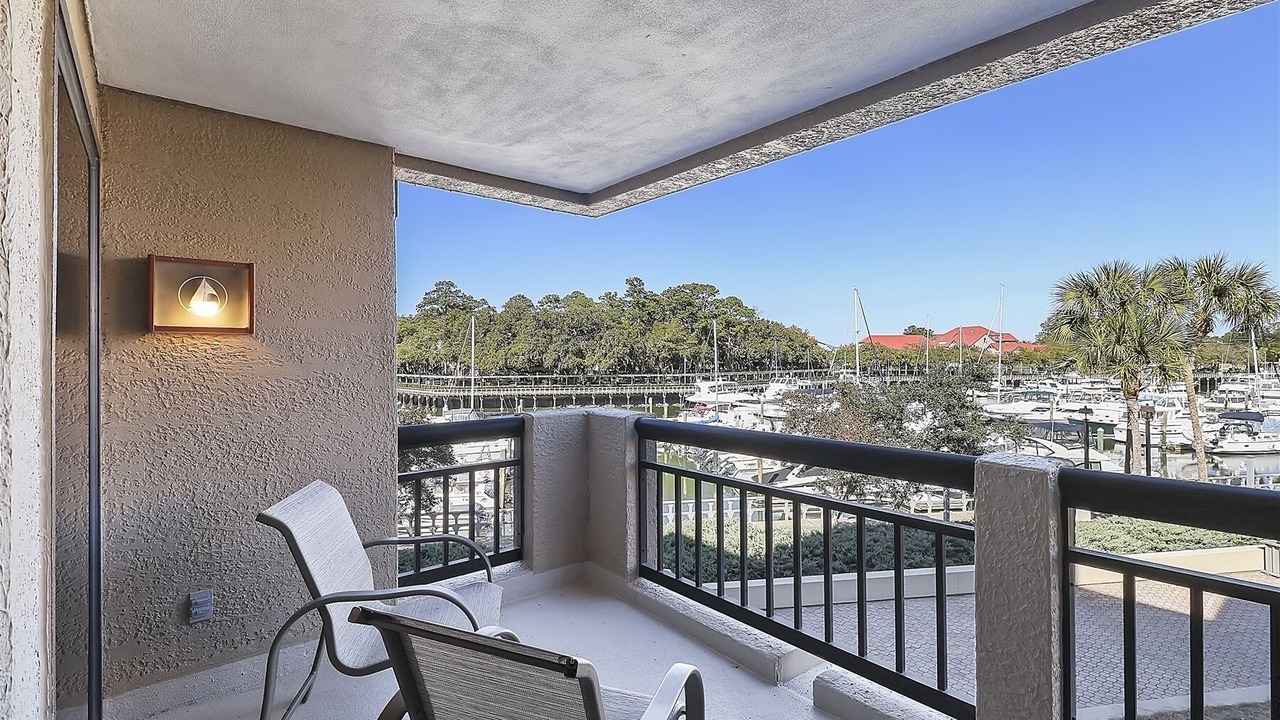 Photo of Patio Balcony in Shelter Cove