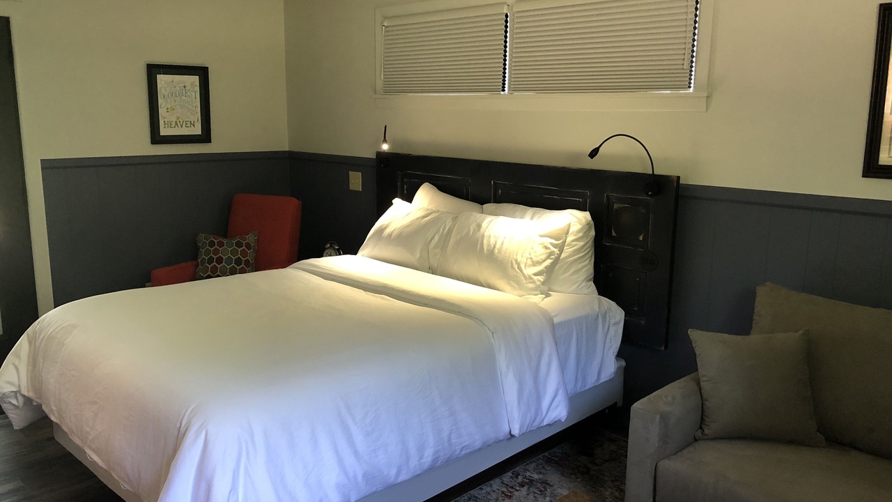 Photo of Bedroom in Cullowhee