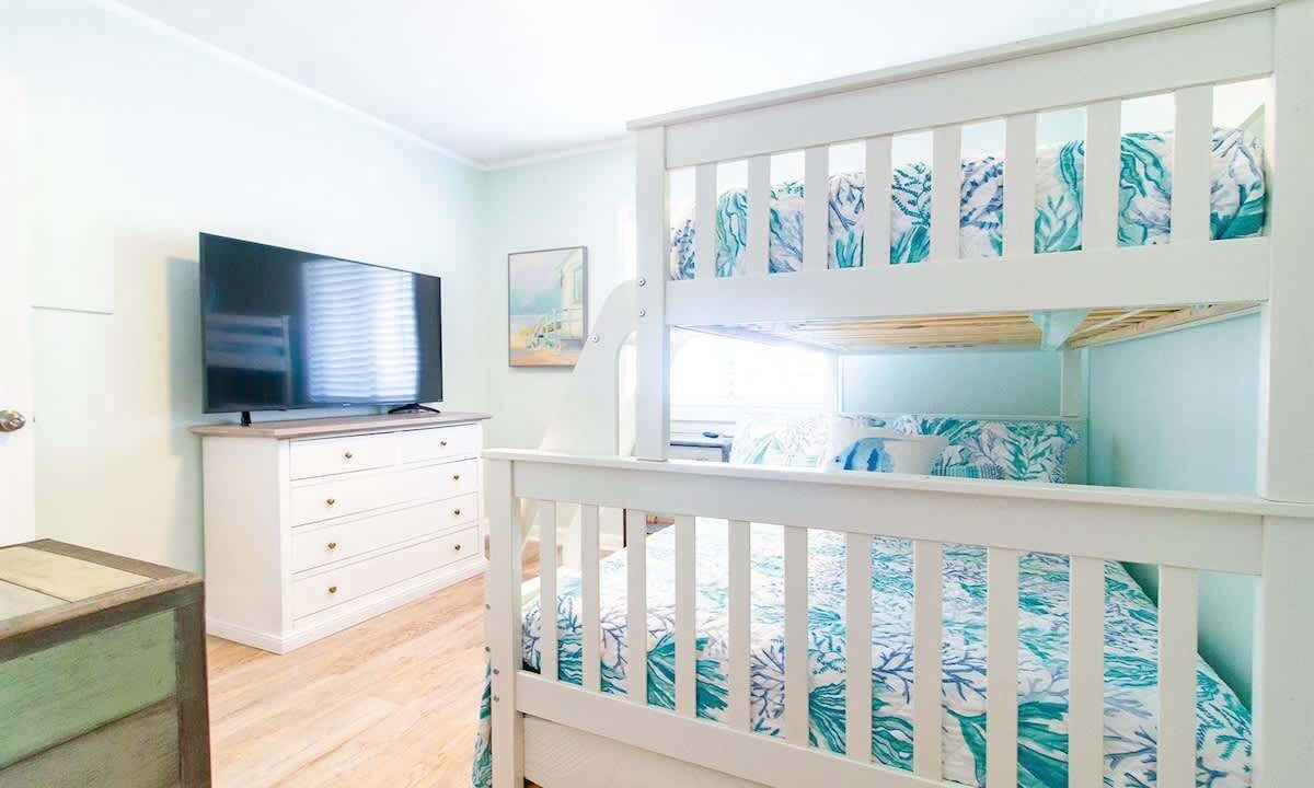 Photo of Bedroom in North Carolina Coast