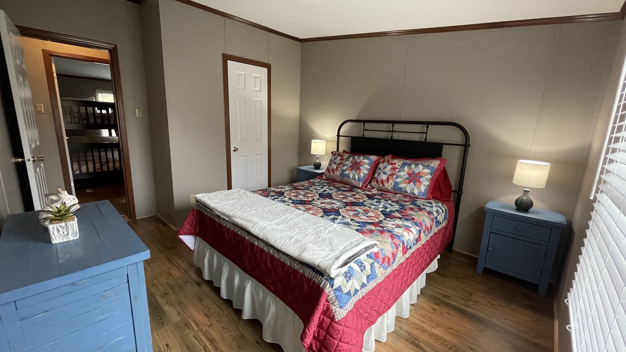 Photo of Bedroom in Crumpler