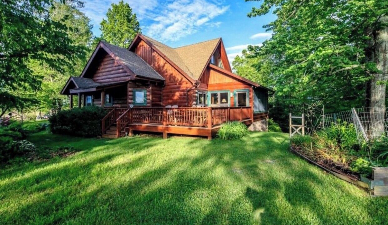 Photo of Outdoor in Boone