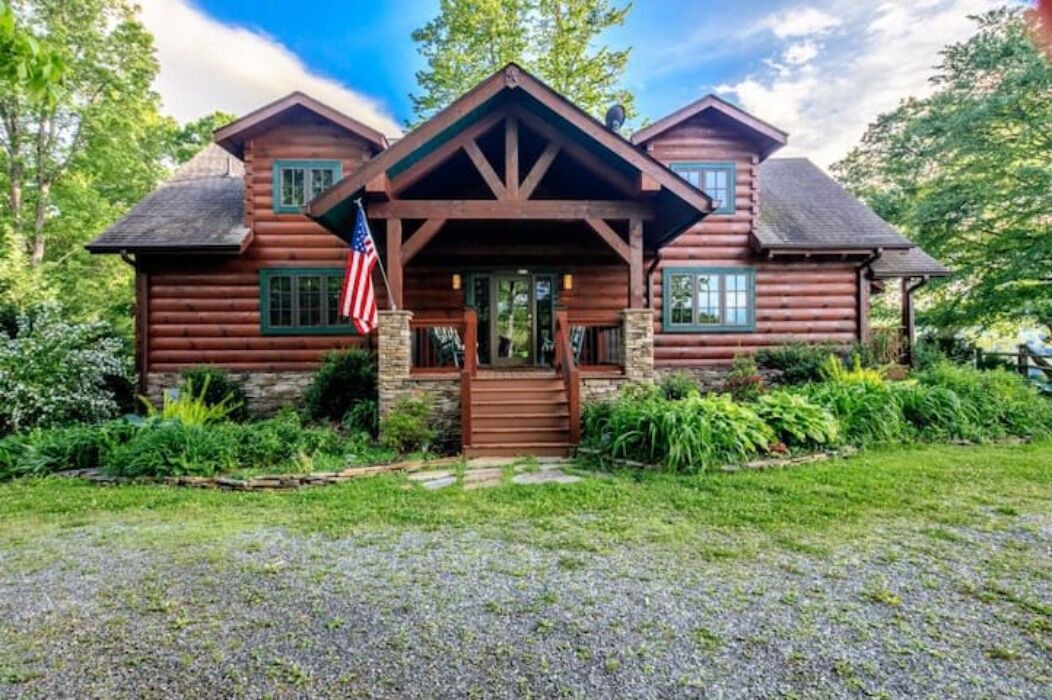 Photo of Outdoor in Boone