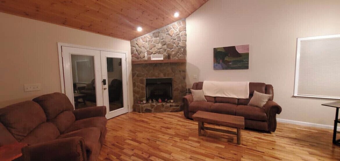 Photo of Livingroom in Marble