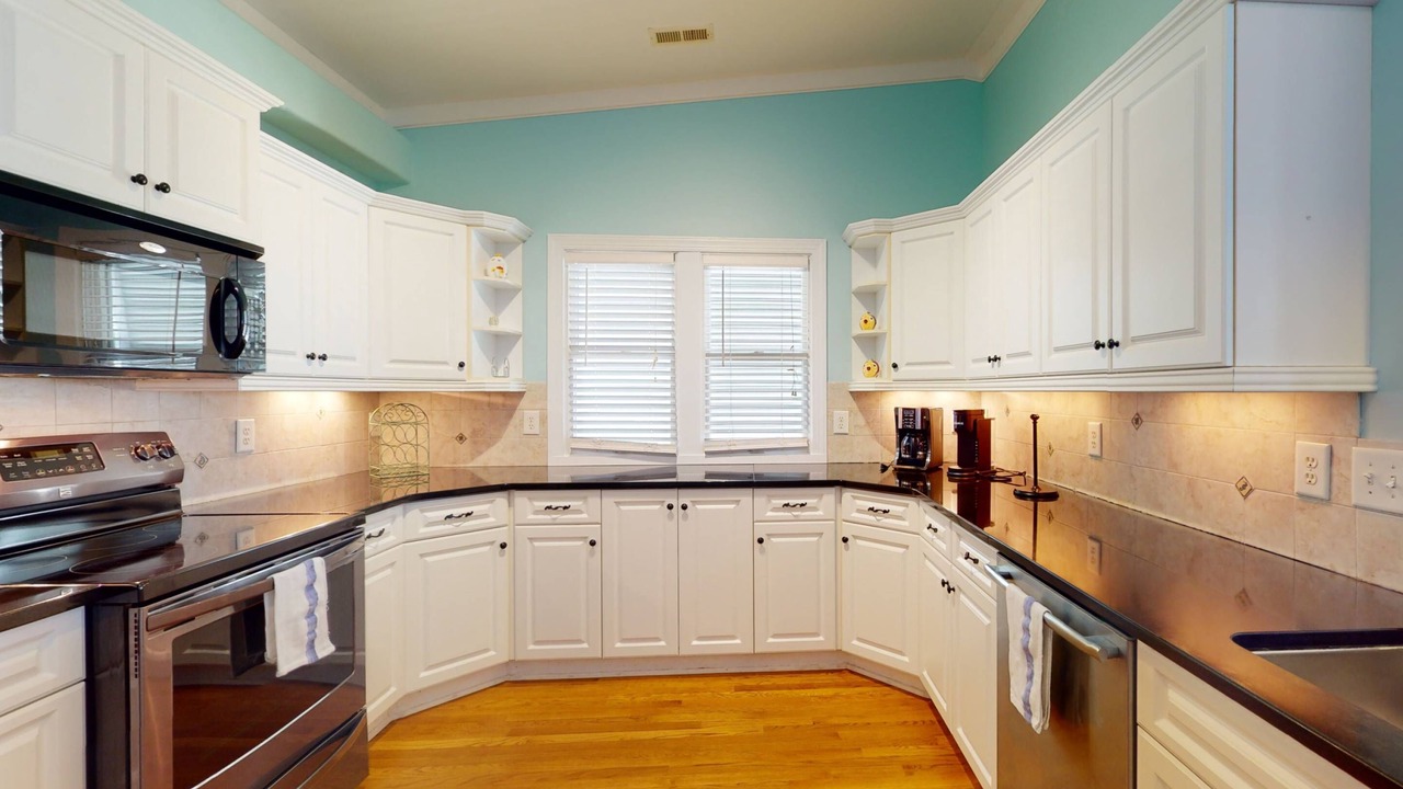 Photo of Kitchen in Kure Beach