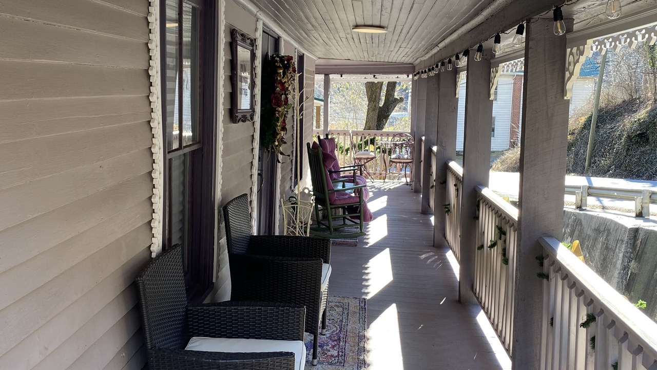 Photo of Patio Balcony in Marshall