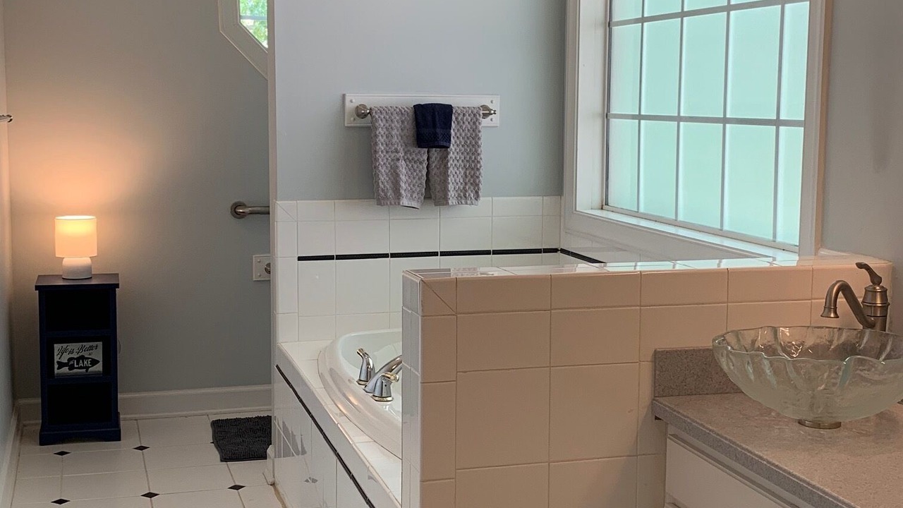 Photo of Bathroom in Henrico