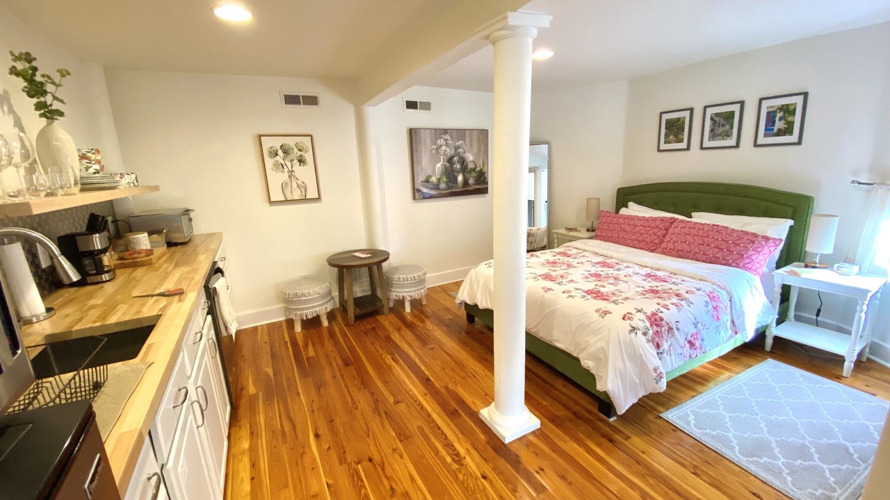 Photo of Bedroom in Historic Montford