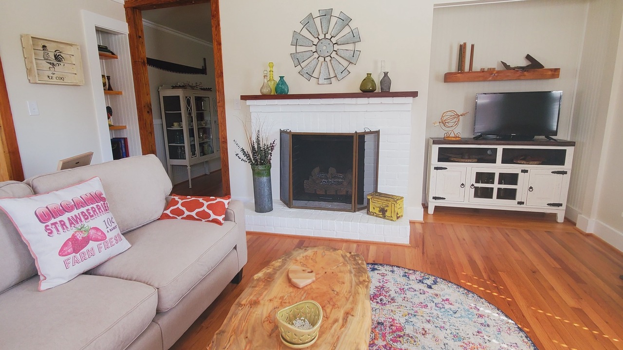 Photo of Livingroom in King