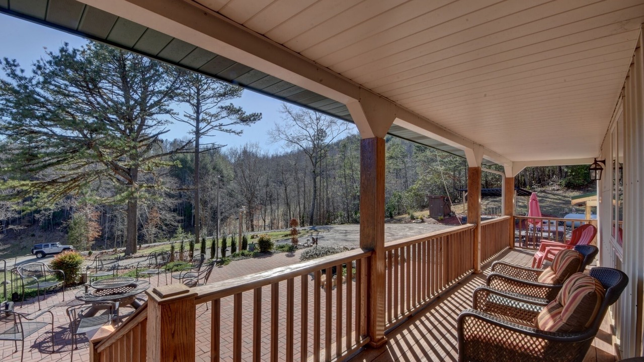 Photo of Outdoor in Hayesville