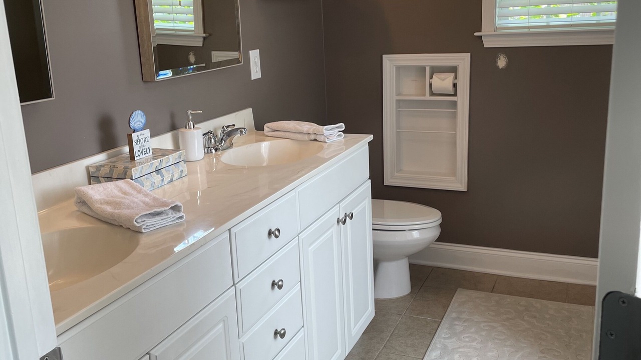 Photo of Bathroom in Murraysville