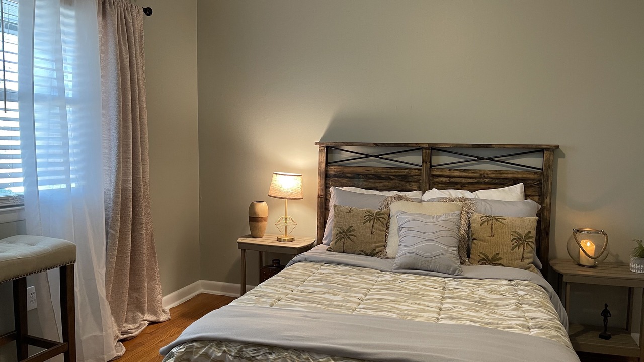Photo of Bedroom in Apex