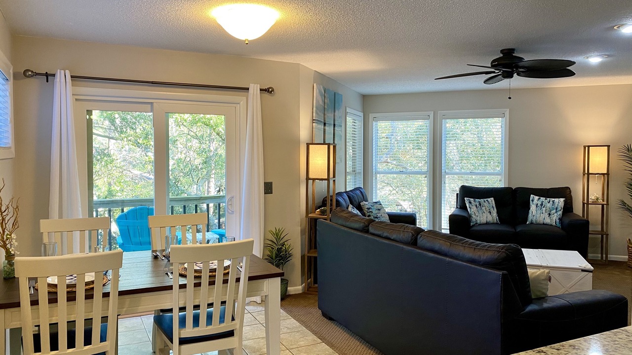 Photo of Livingroom in Colington