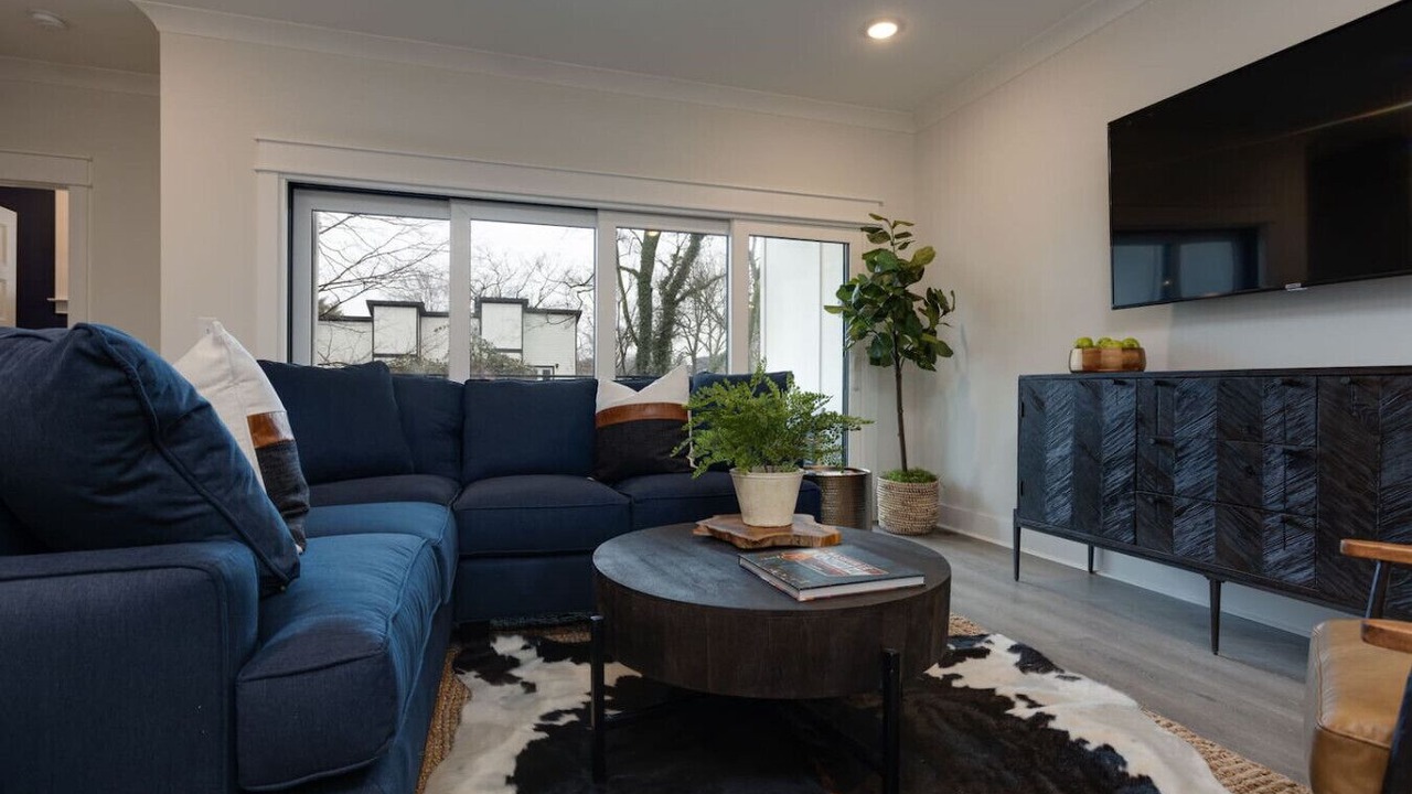 Photo of Livingroom in East Nashville
