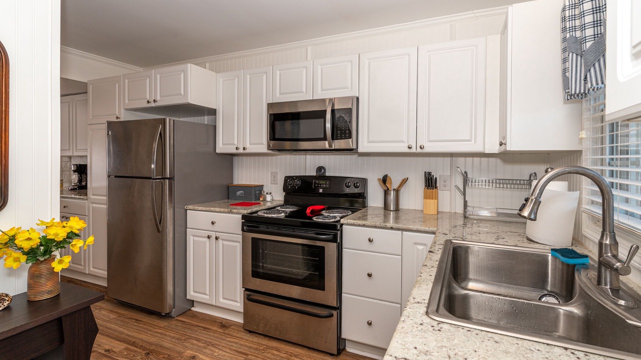 Photo of Kitchen in Pine Knoll Shores
