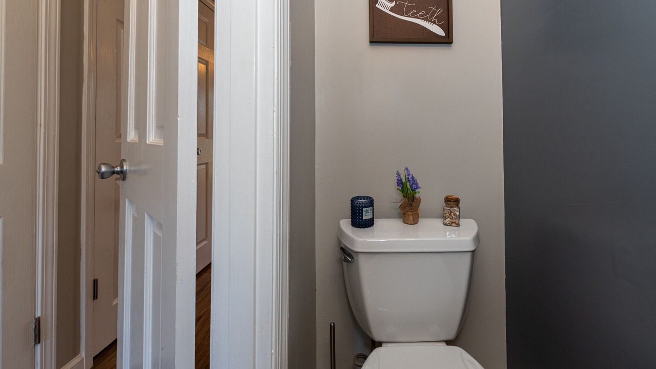 Photo of Bathroom in Pine Knoll Shores