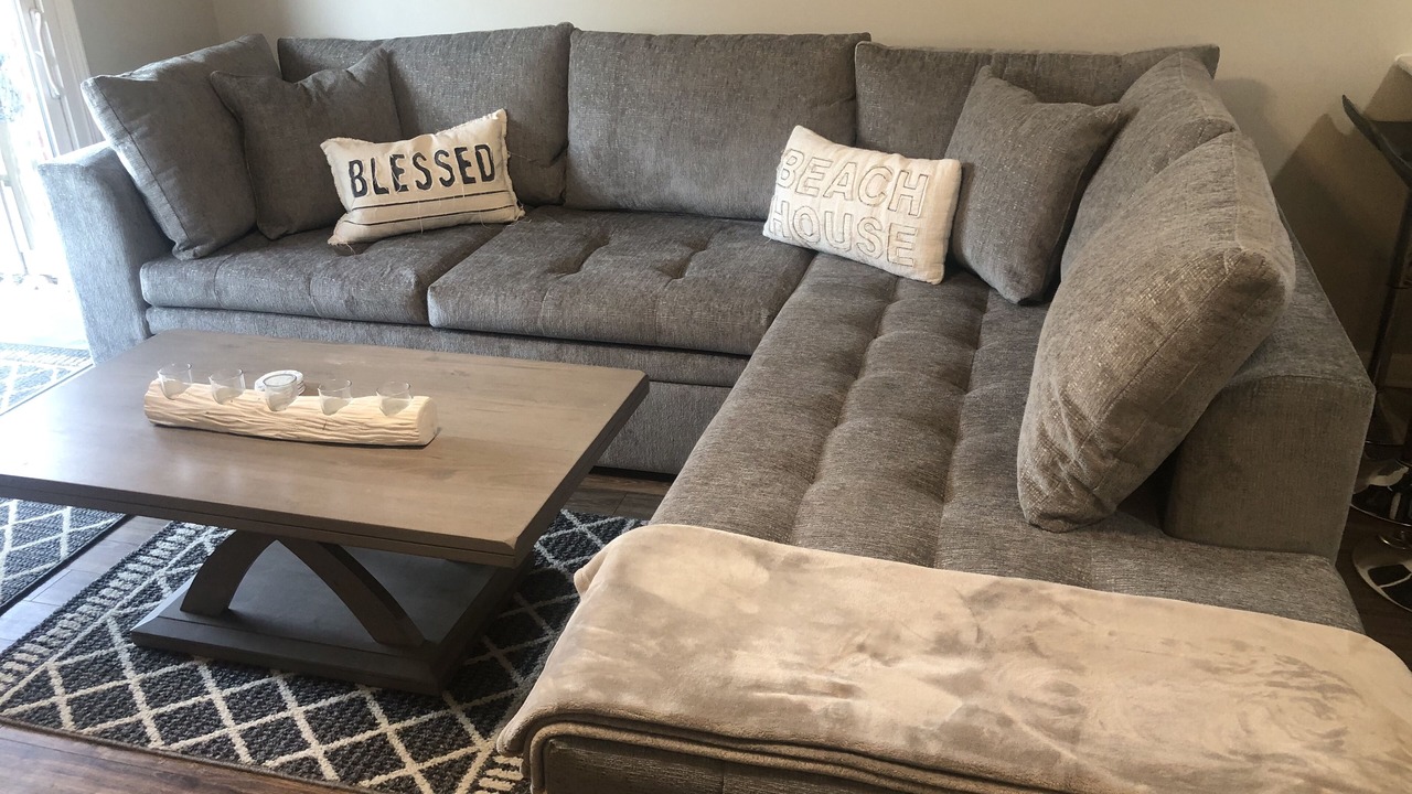 Photo of Livingroom in Pine Knoll Shores