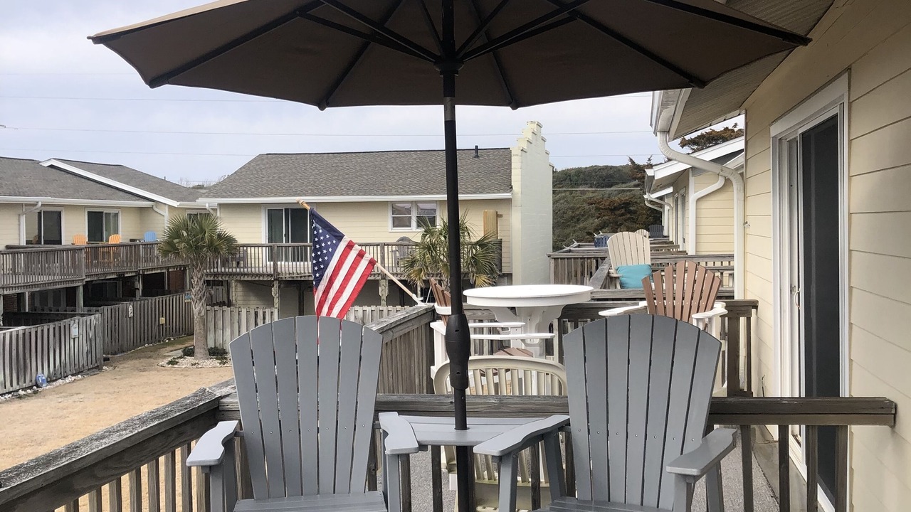 Photo of Patio Balcony in Pine Knoll Shores