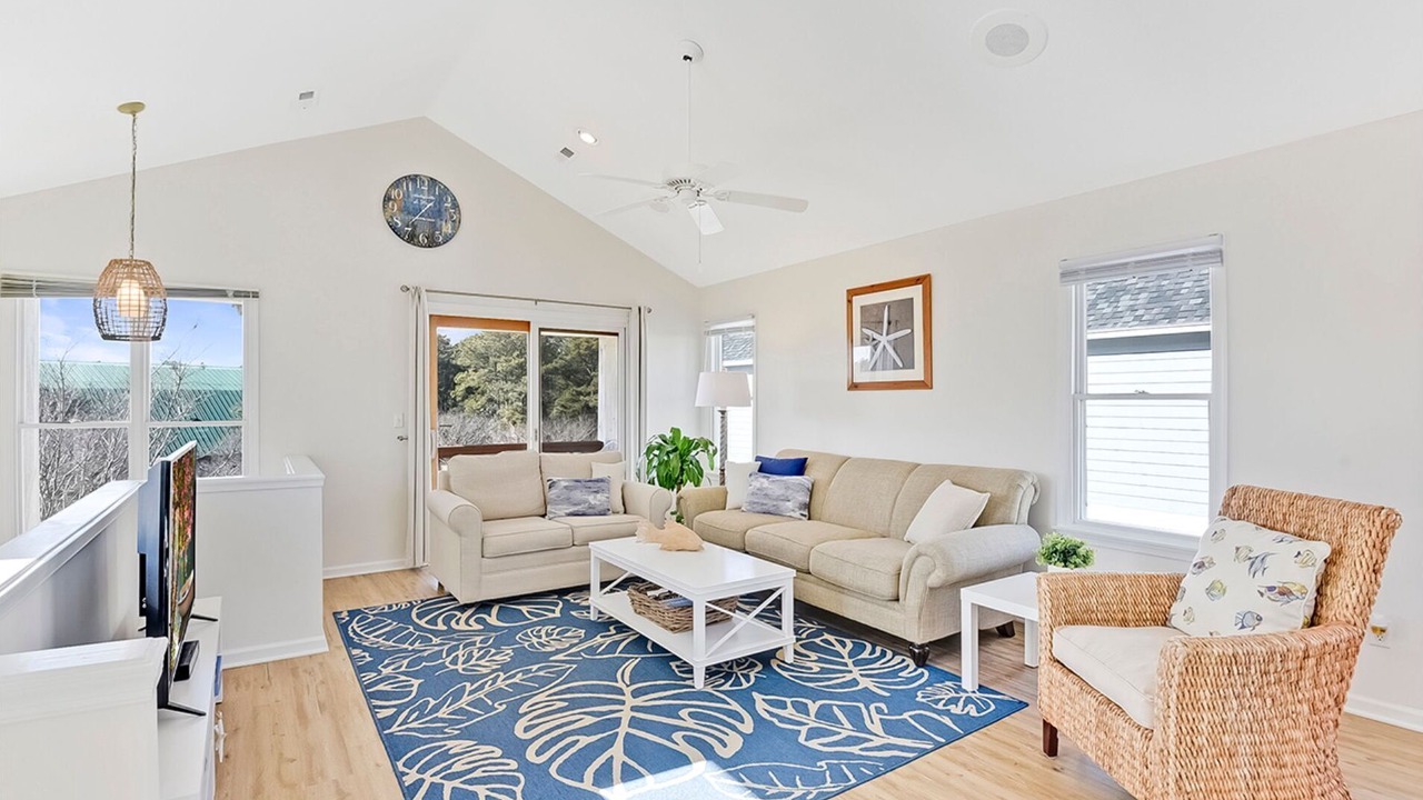 Photo of Bedroom in Corolla Light
