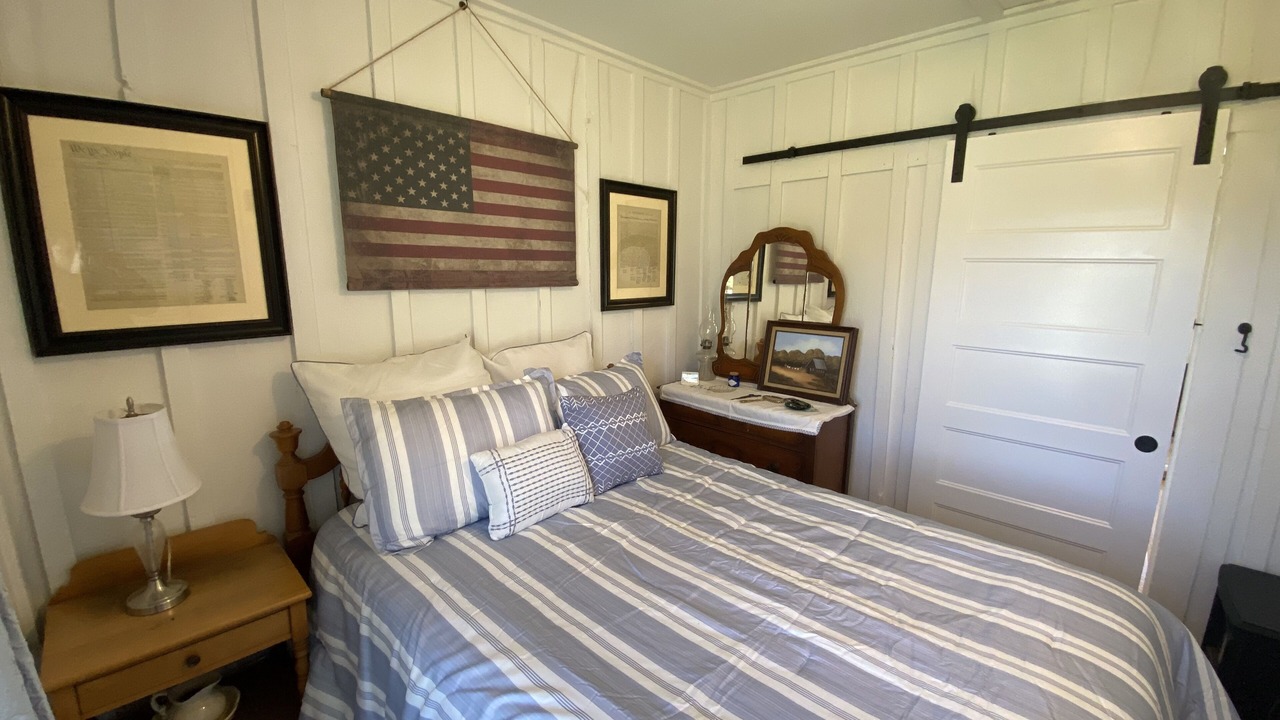 Photo of Bedroom in Lake Toxaway