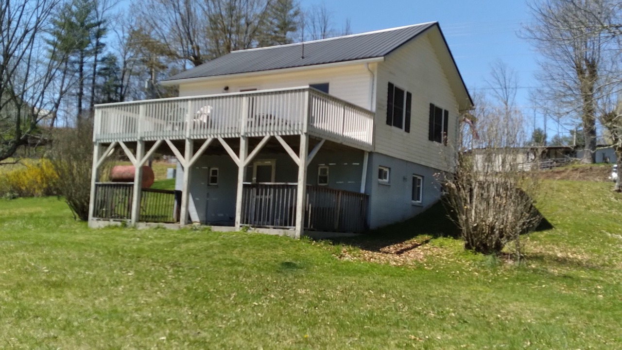 Photo of Others in Lake Toxaway