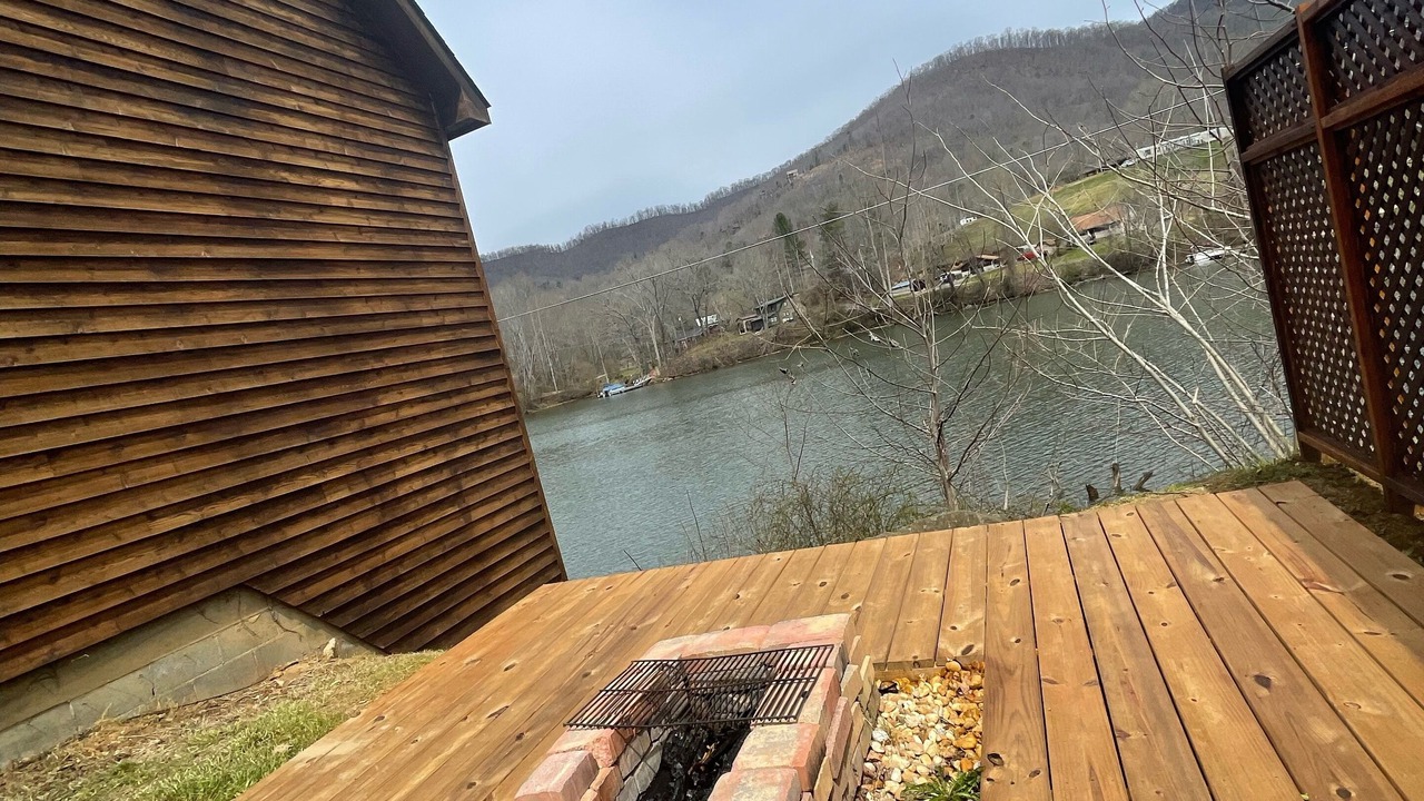 Photo of Patio Balcony in Robbinsville