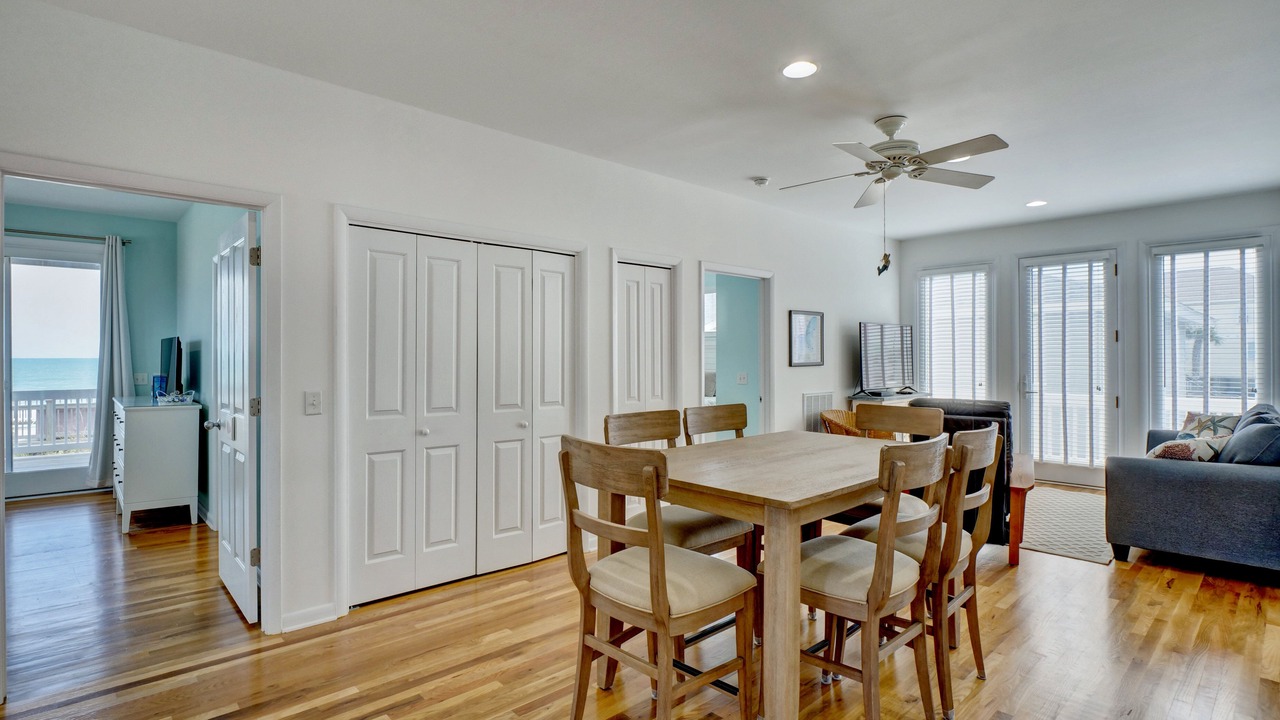 Photo of Bedroom in Surf City