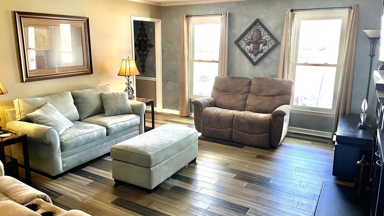 Photo of Livingroom in Greensboro