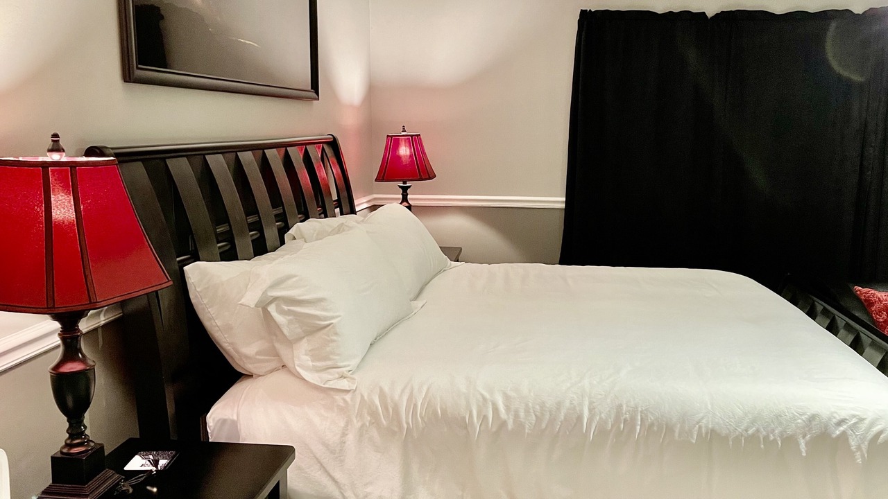 Photo of Bedroom in Greensboro
