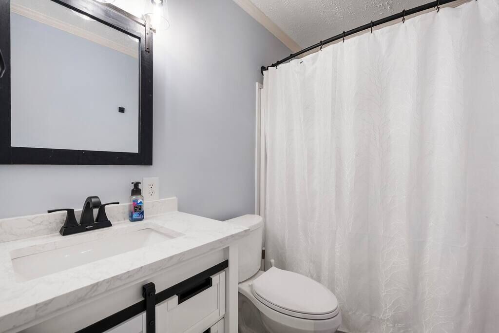 Photo of Bathroom in Semora