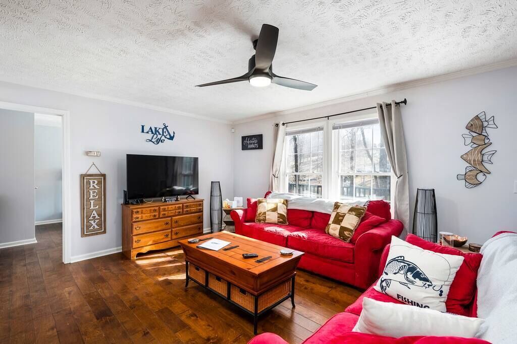 Photo of Livingroom in Semora