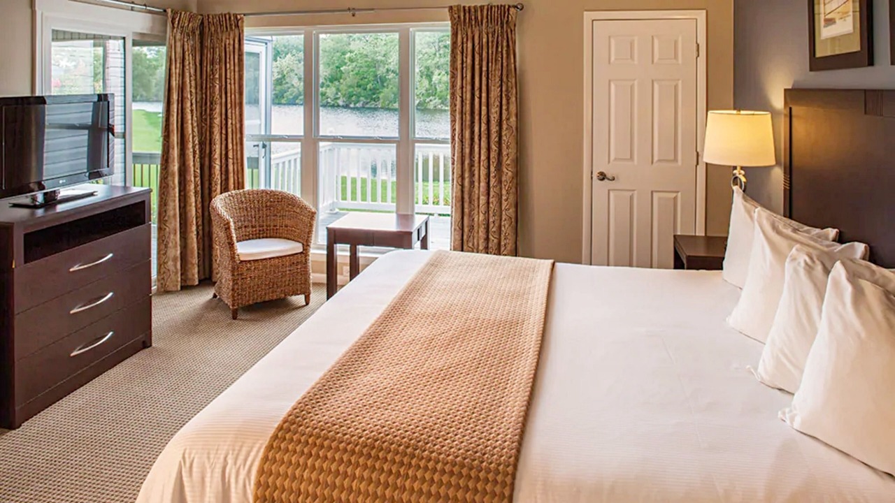 Photo of Bedroom in Fairfield Harbour