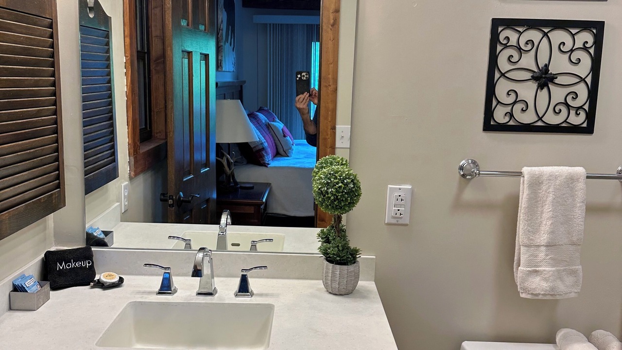 Photo of Bathroom in Burnsville