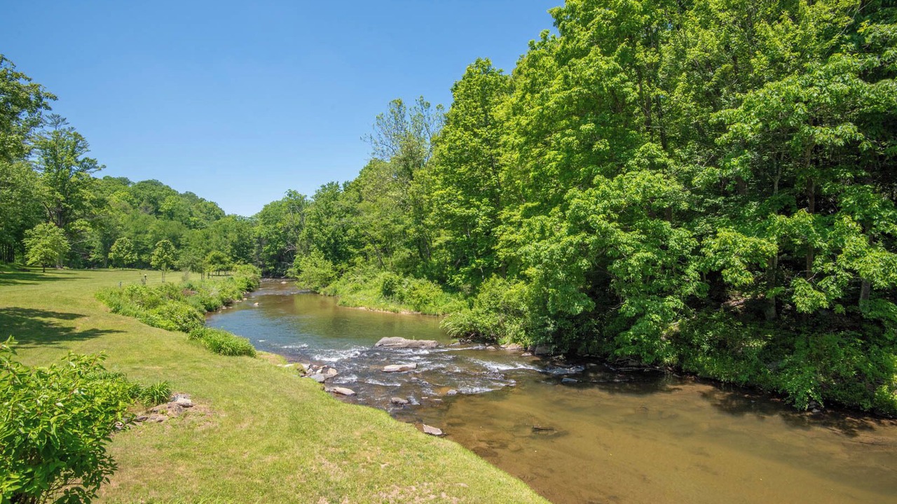 Photo of Others in Laurel Springs