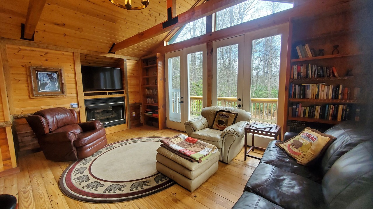 Photo of Livingroom in Spruce Pine