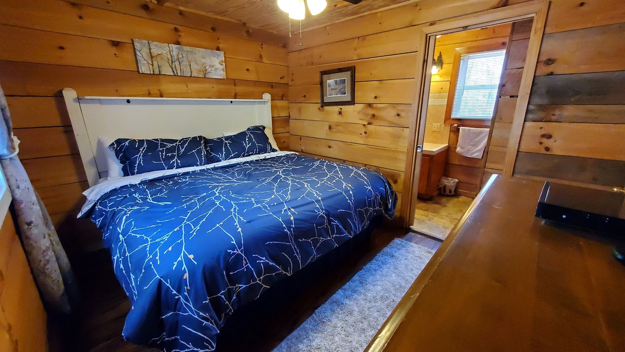 Photo of Bedroom in Spruce Pine
