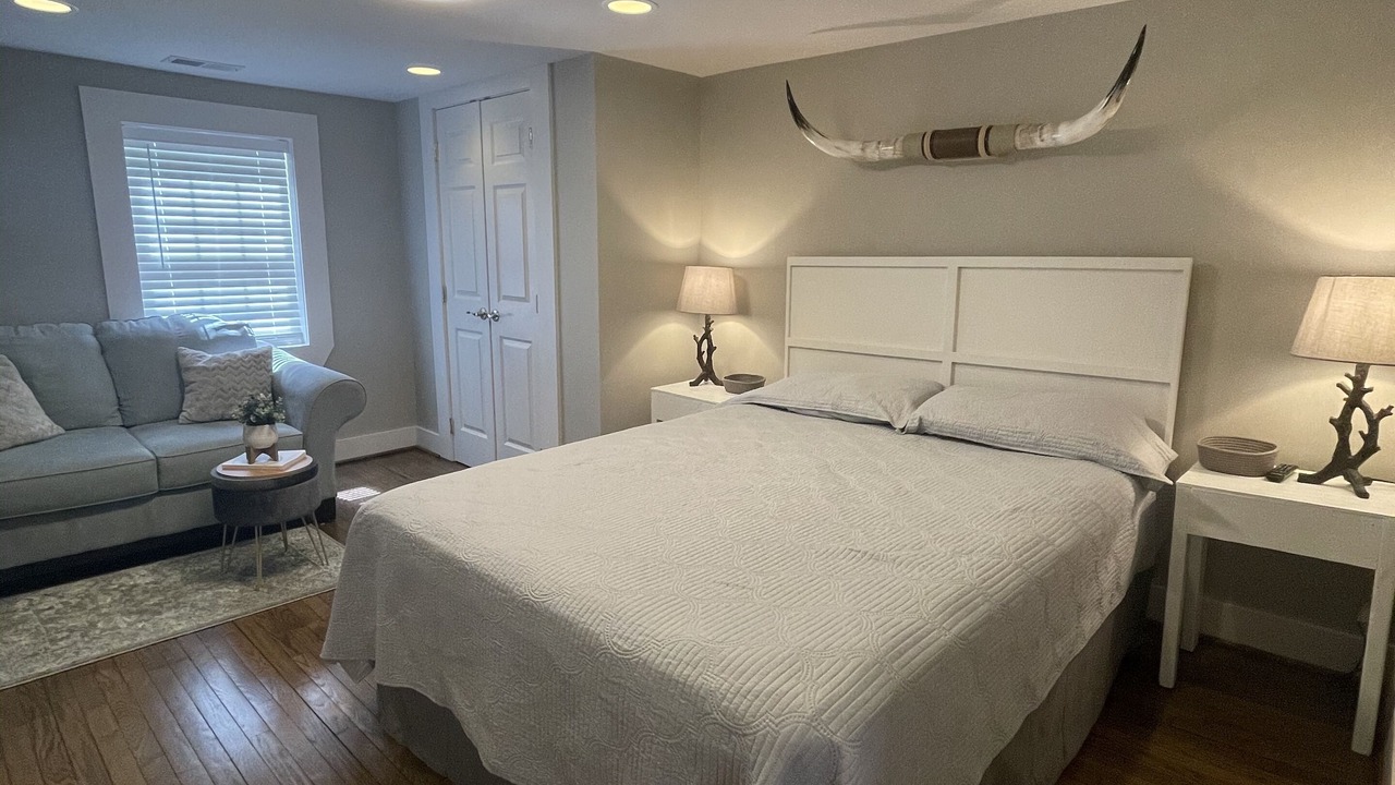 Photo of Bedroom in Francisco