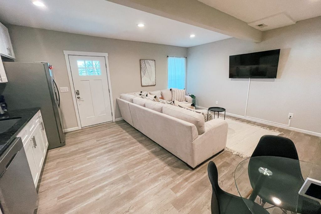 Photo of Livingroom in Concord