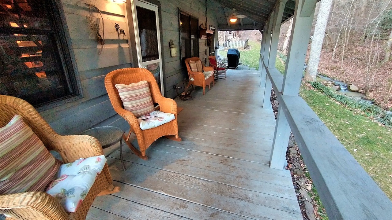 Photo of Outdoor in Weaverville