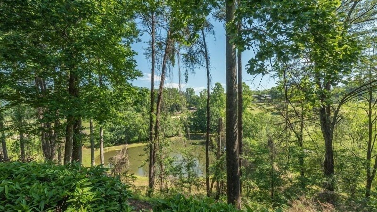 Photo of Patio Balcony in Lake Lure