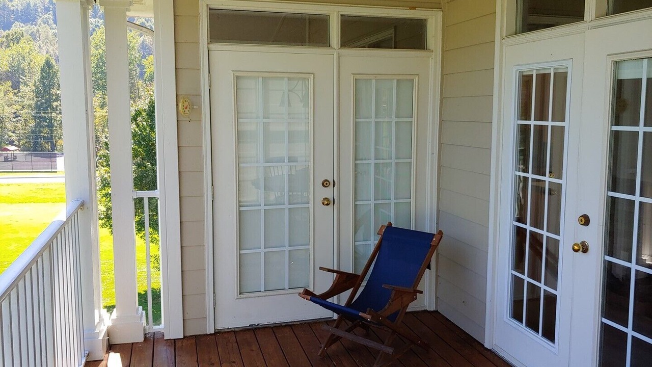 Photo of Patio Balcony in Maggie Valley